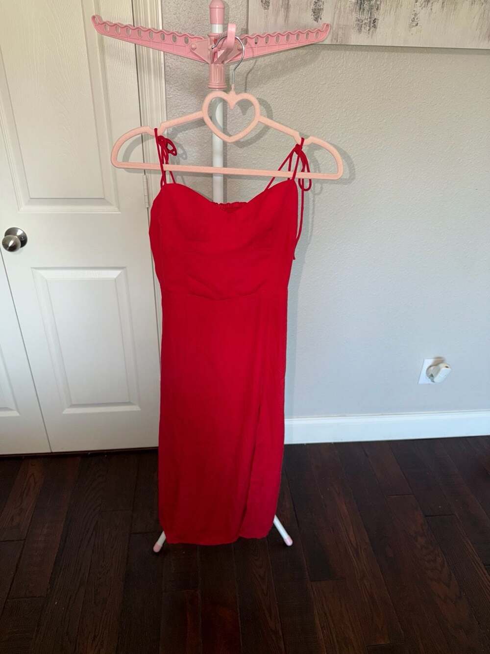 Cupshe Red Tie-Shoulder Smocked Midi Dress